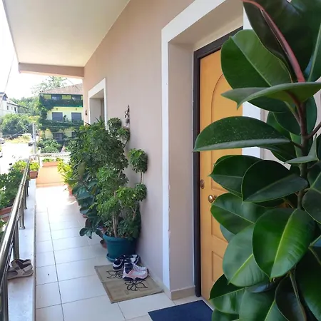 Apartmán Dajti View Ap *